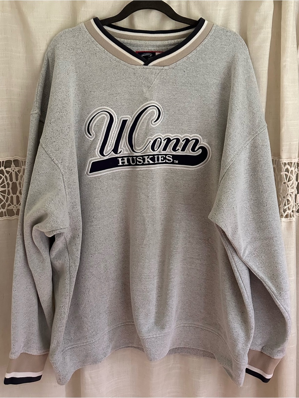 Connecticut Huskies Gray Crewneck Sweater